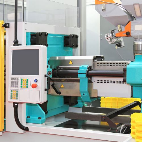 injection-moulder